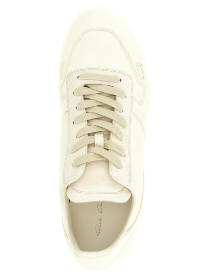 Sneakers by Rick Owens for men in lamb leather white presents a impeccable silhouette as Men's Low Top Lamb Leather Sneakers, expertly defined by a impeccable low-top style for a impeccable, high-fashion look.
