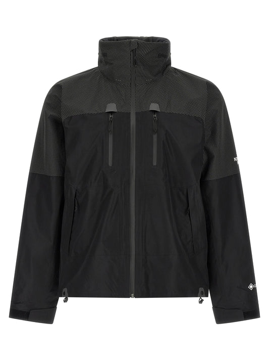 Hooded Windbreaker Jacket by The North Face for men in polyester black features an magnificent silhouette, showcasing the sophisticated hooded neckline and functional water-resistant, windproof & hooded for a premium, magnificent look.