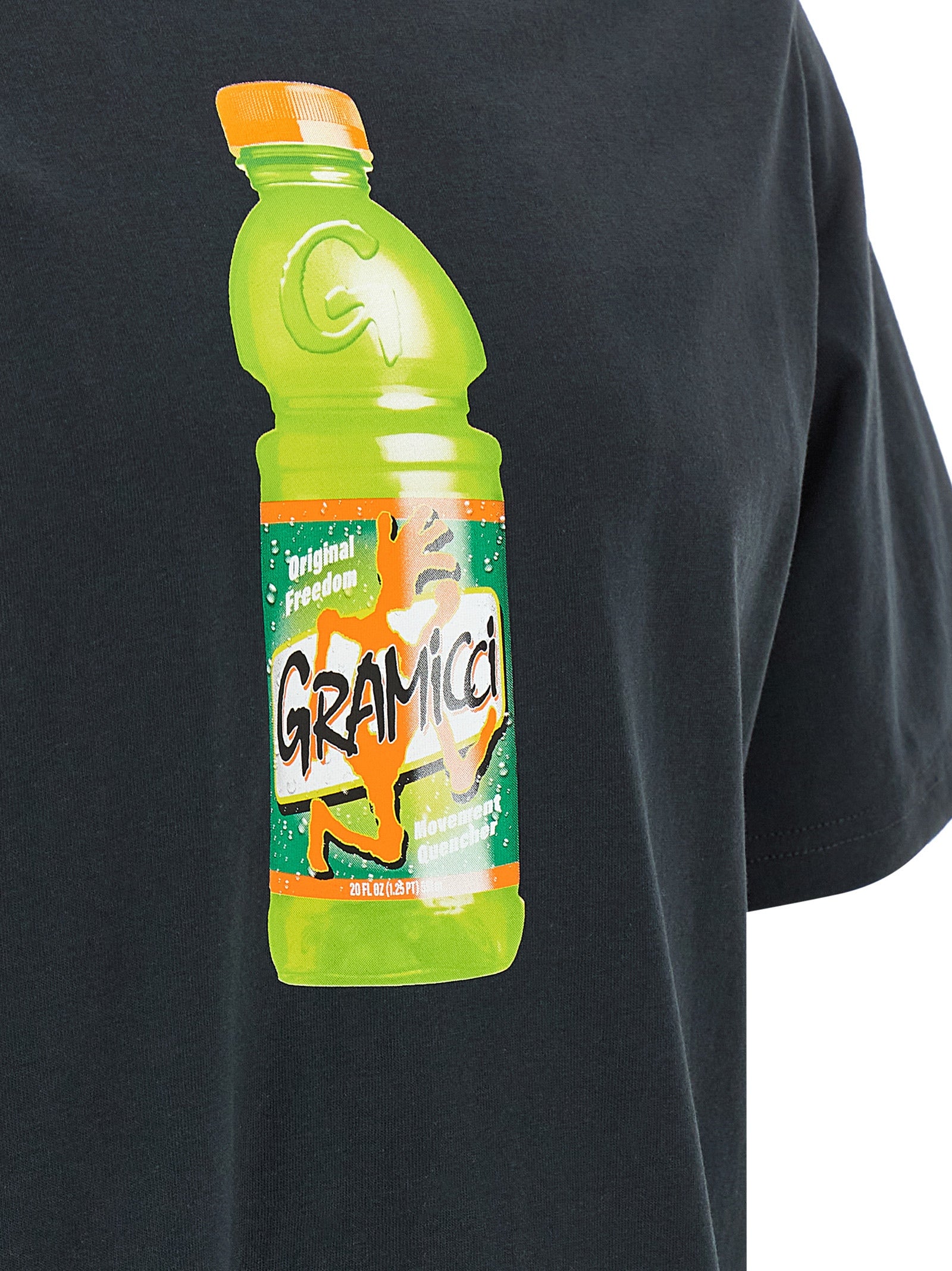 Activewear T-Shirt by Gramicci for men in cotton black & print presents a kinetic silhouette, showcasing the kinetic and alongside functional for a premium, athletic look.