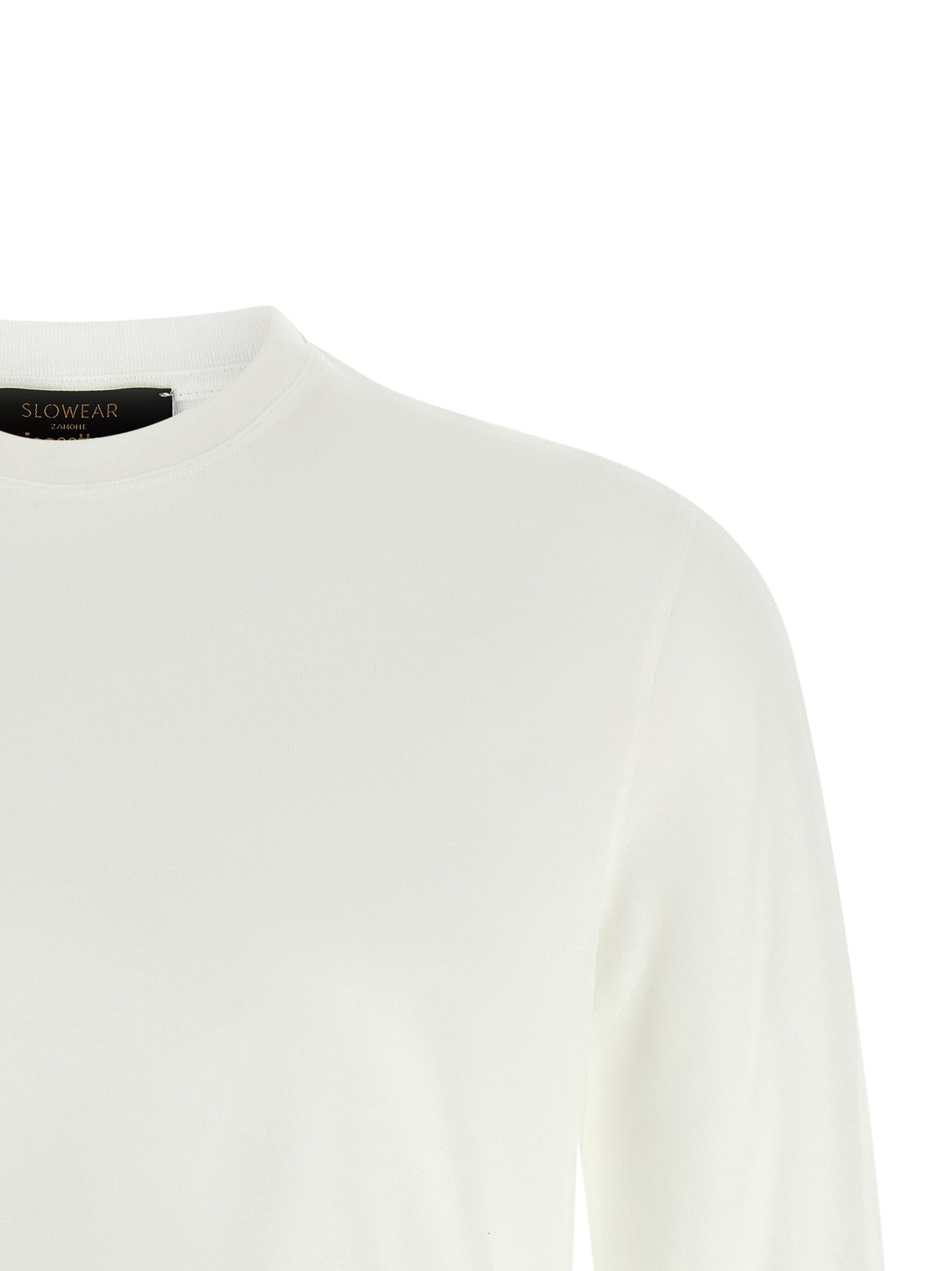T-Shirt by ZANONE for men in cotton white showcases a dramatic silhouette, elegantly detailed with a dramatic crew neckline and for a truly dramatic finish.