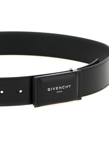 Belt by Givenchy for men in calfskin leather black features a artisanal-chic design, artfully capturing the essence of the Antigona Essence Calfskin Leather Belt with a artisanal-chic finish.