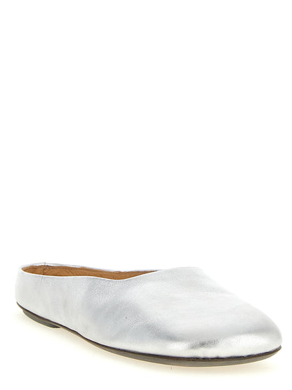Mules Flat Shoes by Marsell for women in calfskin leather silver features an captivating silhouette, showcasing the captivating style of the Women's Calfskin Leather Mules Flat Shoes with its distinct and refined square toe style.