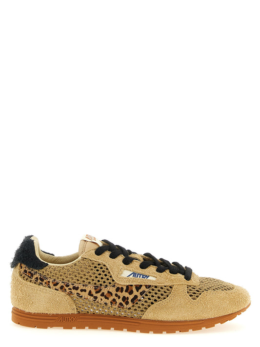 Athletic Sneakers by Autry for women in nylon suede leather & cotton terry cloth animal, beige, jacquard & print showcases an impeccable silhouette, defined by an impeccable athletic style design that perfectly captures the essence of the Pony Women's Athletic Nylon Suede Leather & Cotton Terry Cloth Sneakers.