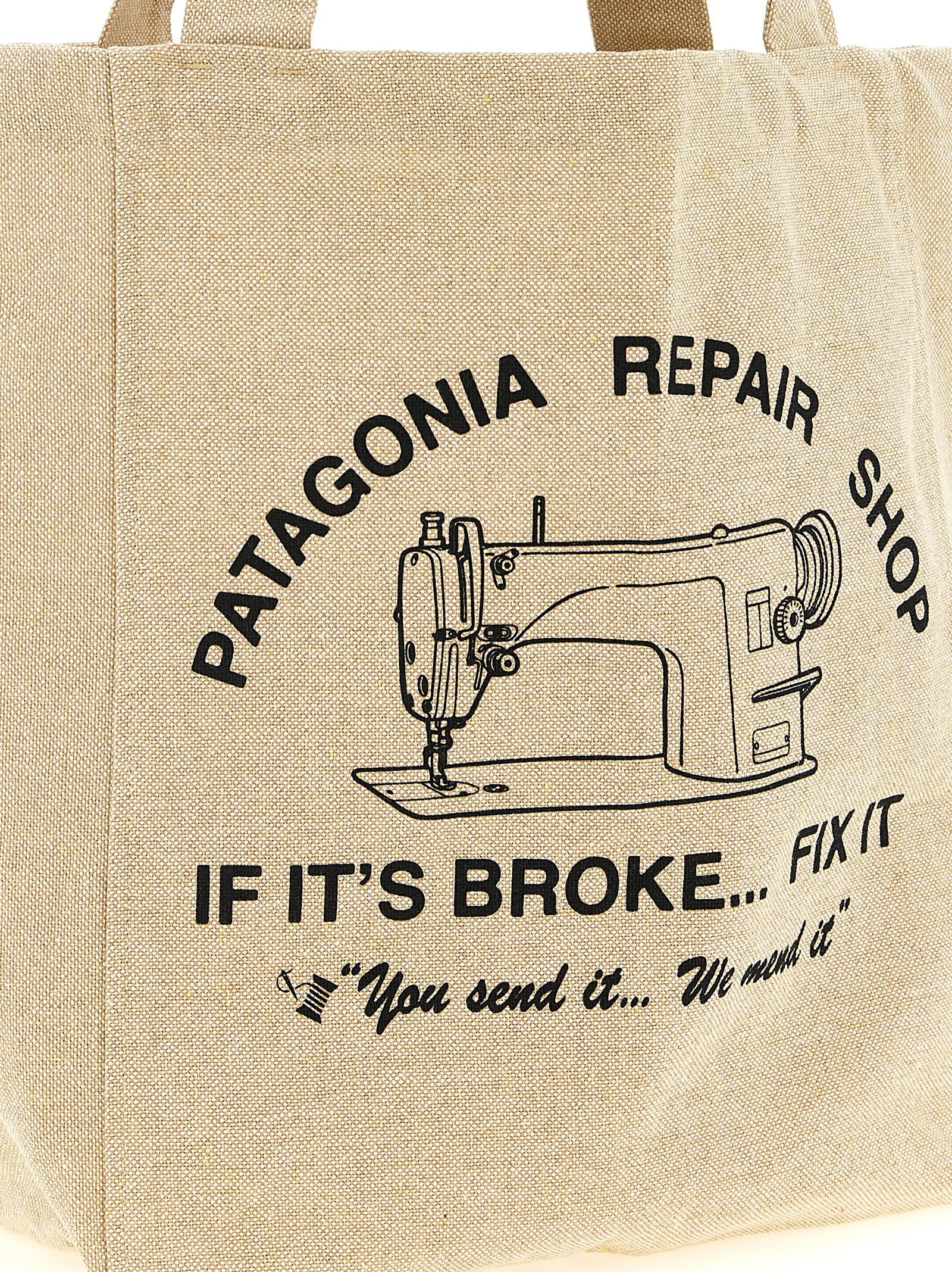 Shopper Tote Bag by PATAGONIA for men in cotton polyester canvas beige & print features an jet-setting Market Cotton Polyester Canvas Shopper Tote Bag design with a secure , jet-setting , and versatile handle for a jet-setting look.
