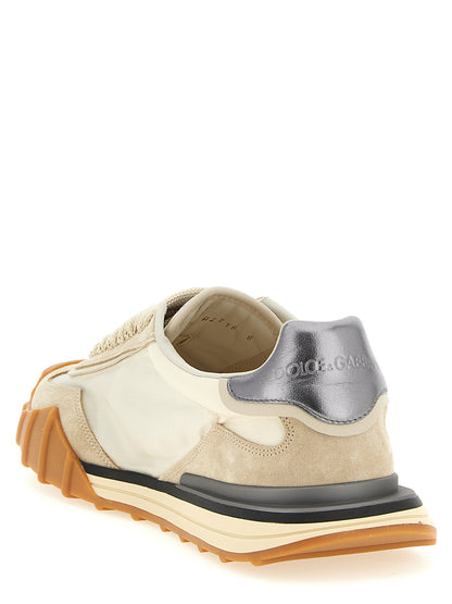 Athletic Sneakers by Dolce & Gabbana for men in tu polyamide canvas & suede calfskin silver features an effortless chic silhouette, showcasing the signature athletic style of the Men's Athletic TU Polyamide Canvas & Suede Calfskin Sneakers collection with a truly effortless chic finish.