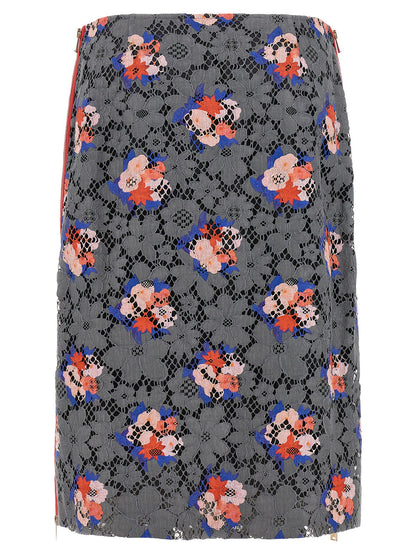 Skirt by Fendi for women in polyamide viscose & cotton gray, floral & print features a captivating silhouette, showcasing the captivating Women's Flared Polyamide Viscose & Cotton Midi Skirt design with a sophisticated midi for a captivating look.