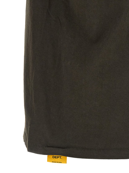 T-Shirt by GALLERY DEPT. for men in cotton black & print showcases a unassuming silhouette, artfully detailed with a refined and unassuming for a sophisticated, contemporary look.