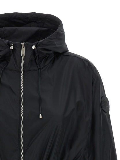 Hooded Parka by Canada Goose for women in polyamide black features a modern silhouette, showcasing a sophisticated hooded high-neck neckline and premium windproof, pockets & hooded for a truly modern finish.