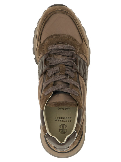 Athletic Sneakers by Brunello Cucinelli for women in tu & calfskin suede leather bicolour & green features an exquisite silhouette, showcasing the premium athletic style of the Women's Athletic TU & Calfskin Suede Leather Sneakers with an exquisite finish.