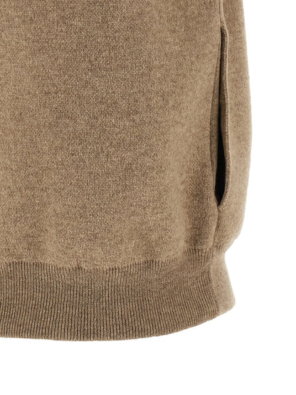 Vest by Brunello Cucinelli for women in polyamide leather & cashmere beige showcases a dynamic silhouette, perfectly balancing pockets with a dynamic for a sophisticated, high-fashion look.