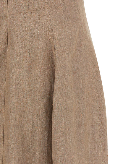 Dress by Brunello Cucinelli for women in silk linen polyester twill beige presents a sinuous silhouette, showcasing a sophisticated and detailed with a sinuous long for a refined finish.