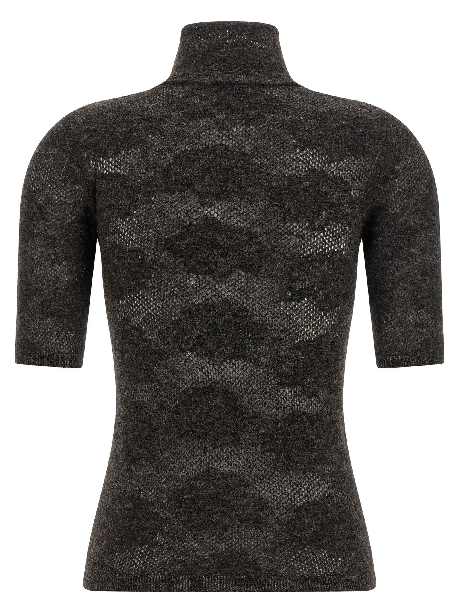 Cardigan by Brunello Cucinelli for women in plush alpaca wool & silk brown showcases a captivating silhouette, artfully detailed with a captivating and high-neck neckline for a truly sophisticated captivating look.