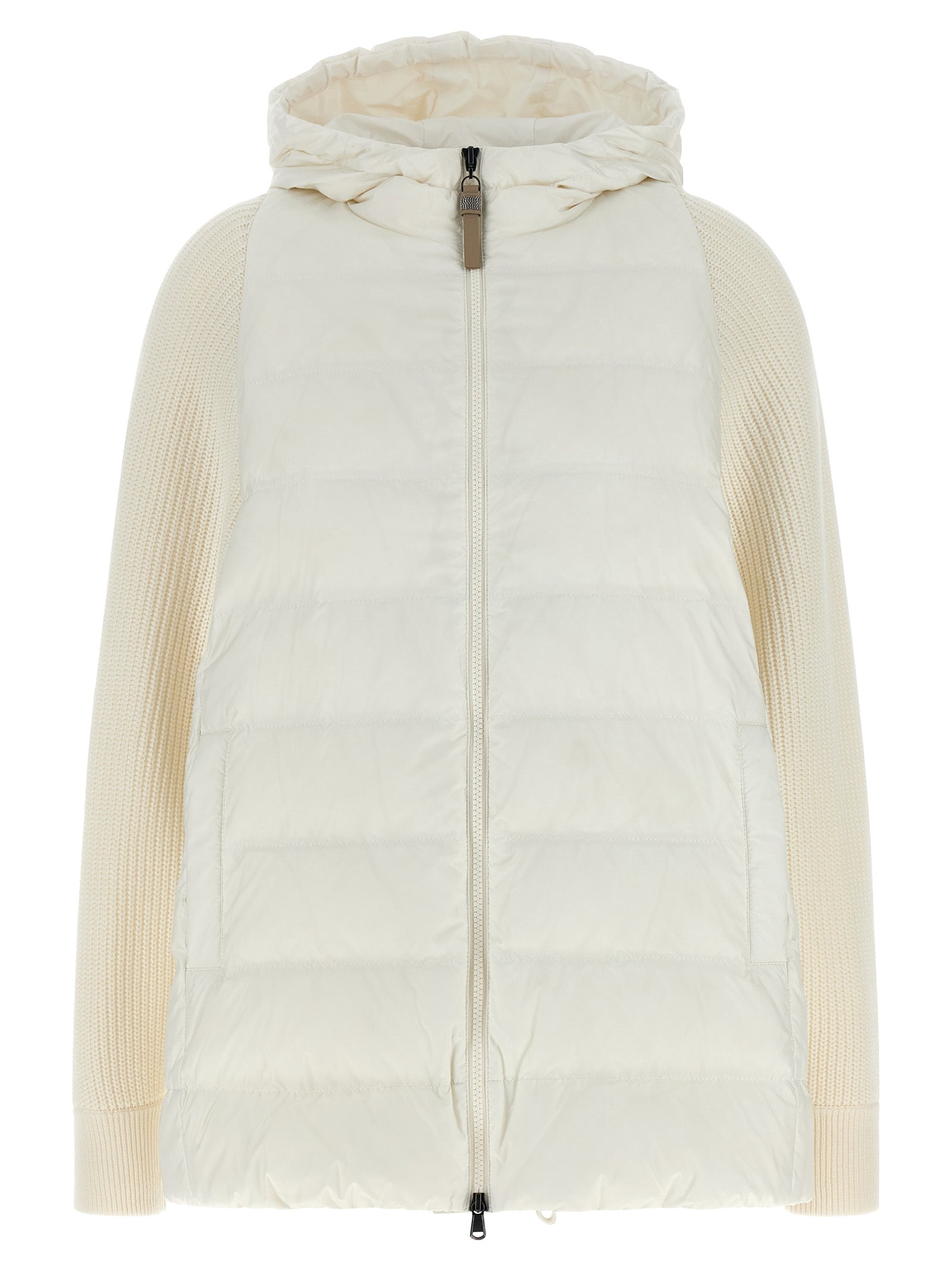 Hooded Puffer Jacket by Brunello Cucinelli for women in virgin cashmere wool & leather white presents a effortlessly chic silhouette, showcasing a sophisticated hooded high-neck neckline and premium pockets, hooded & insulated for a truly effortlessly chic finish.