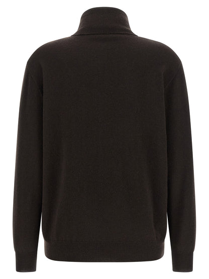 Cardigan by Brunello Cucinelli for women in cashmere brown showcases a luxurious silhouette, meticulously detailed with a sophisticated high-collar neckline and for a refined finish.