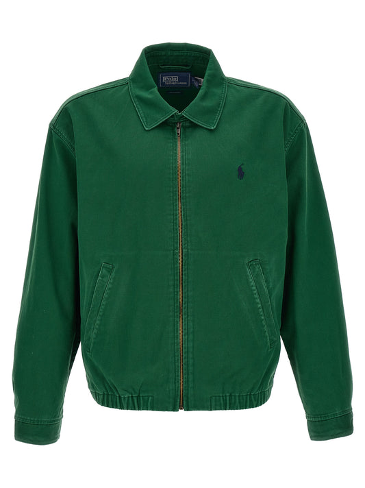 This Jacket by Polo Ralph Lauren for men in cotton twill bicolour, green & signature showcases a magnificent silhouette, meticulously crafted with a distinctive shirt-collar neckline and functional for a magnificent finish.
