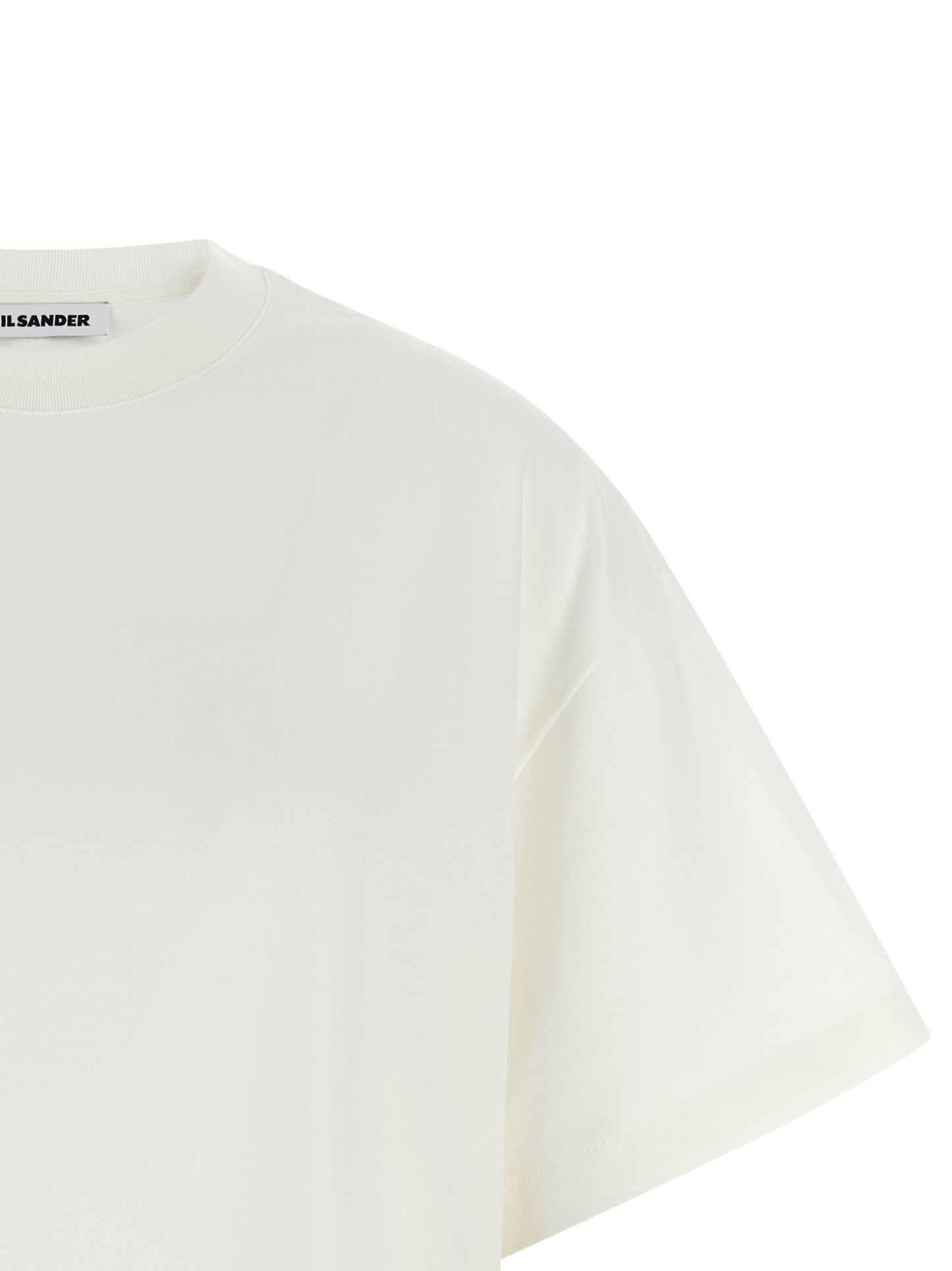 T-Shirt by Jil Sander for women in cotton bicolour, black, white & print features an on trend silhouette, perfectly showcasing a on trend and crew neckline for an elevated aesthetic.
