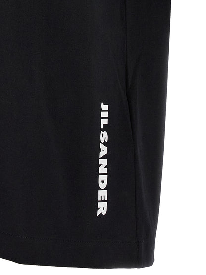 T-Shirt by Jil Sander for men in cotton bicolour, black, white & print features an edgy silhouette, meticulously detailed with a sophisticated and for a truly edgy finish.
