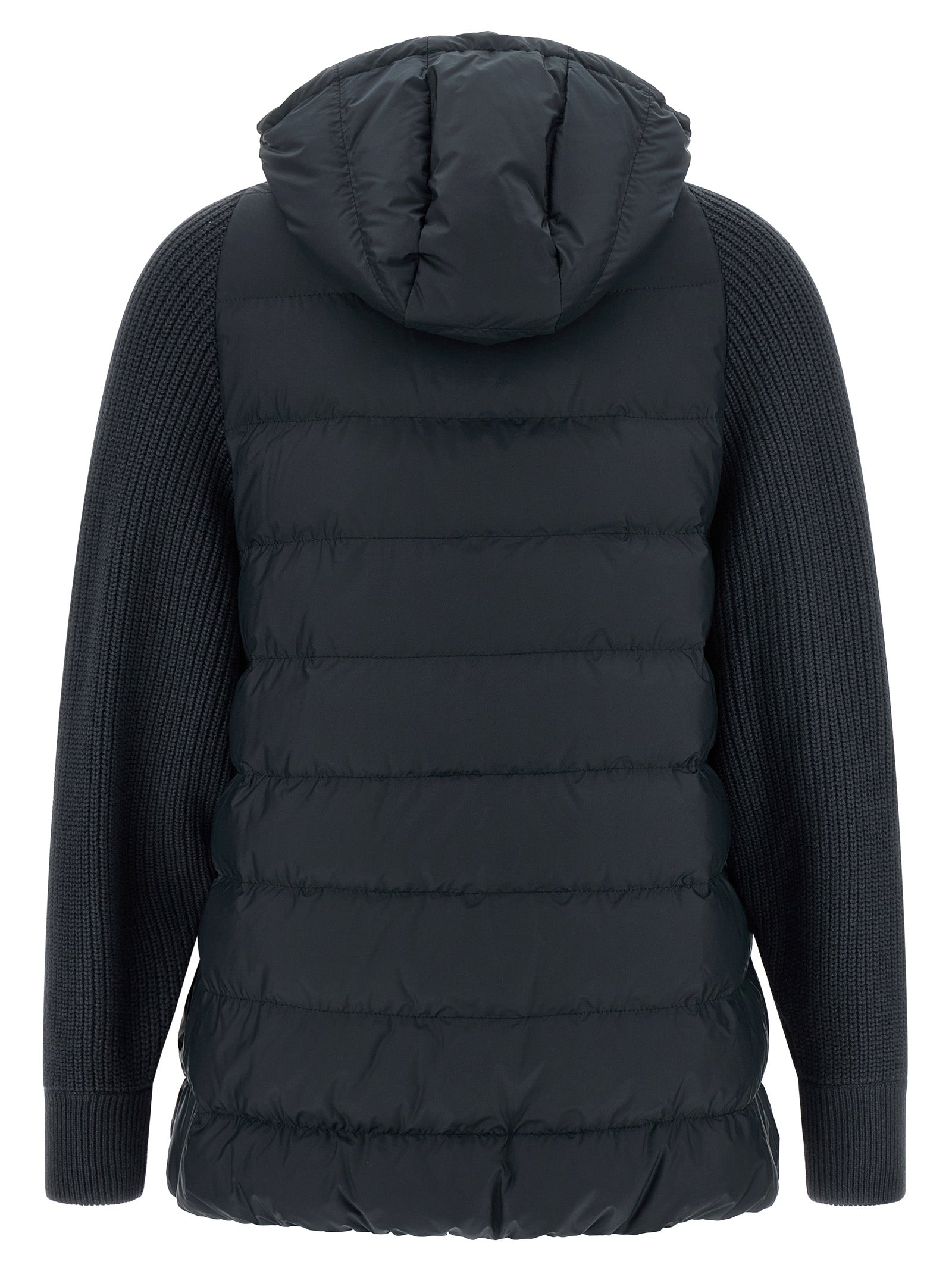 This Hooded Puffer Jacket by Brunello Cucinelli for women in virgin cashmere wool & leather blue exhibits a edgy silhouette, meticulously detailed with functional hooded & insulated and a edgy hooded high-neck neckline for a edgy finish.