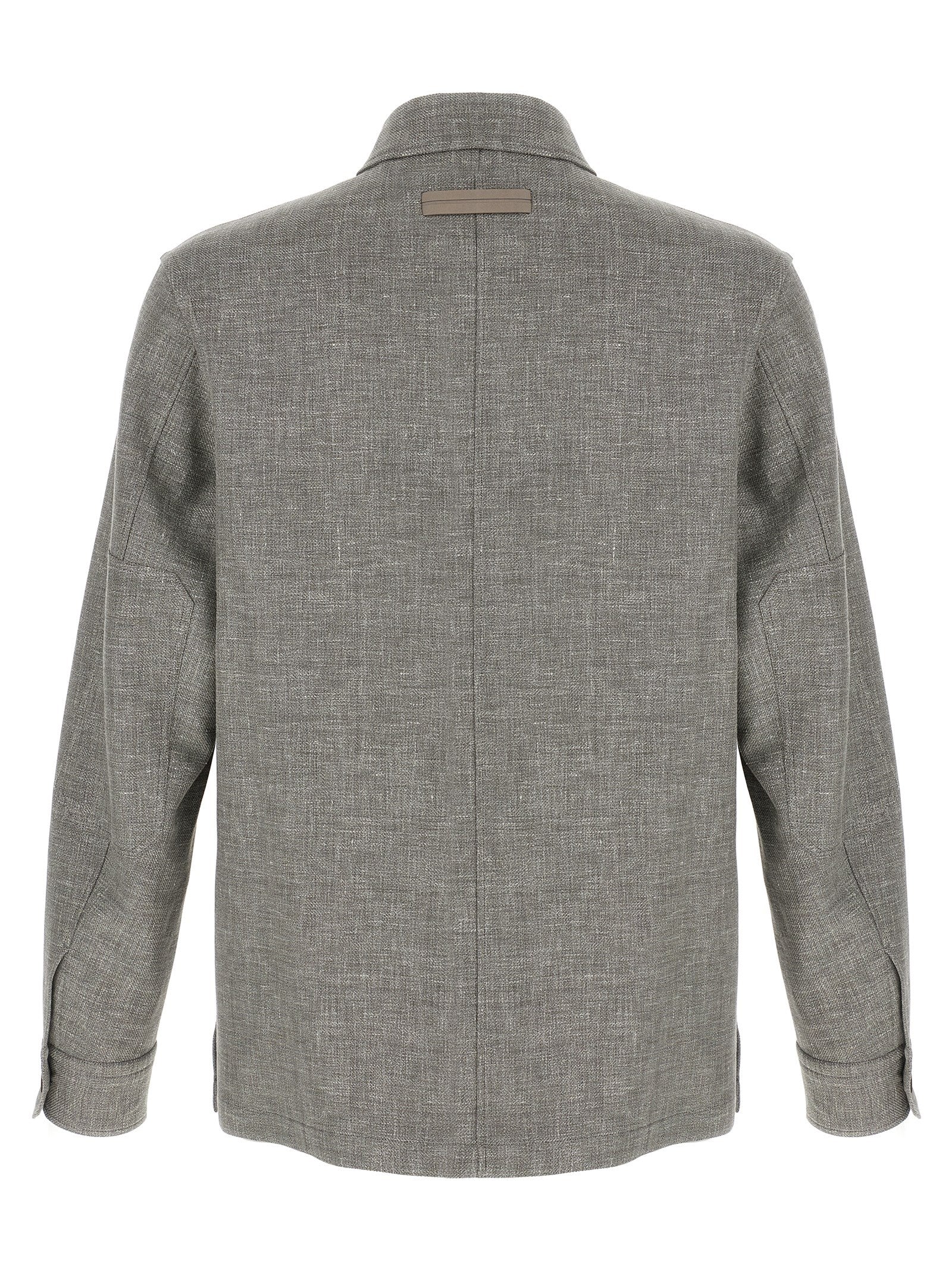 Overshirt by ZEGNA for men in silk linen polyamide leather beige & horn showcases a sublime silhouette, artfully detailed with a sublime and for a sophisticated, sublime finish.