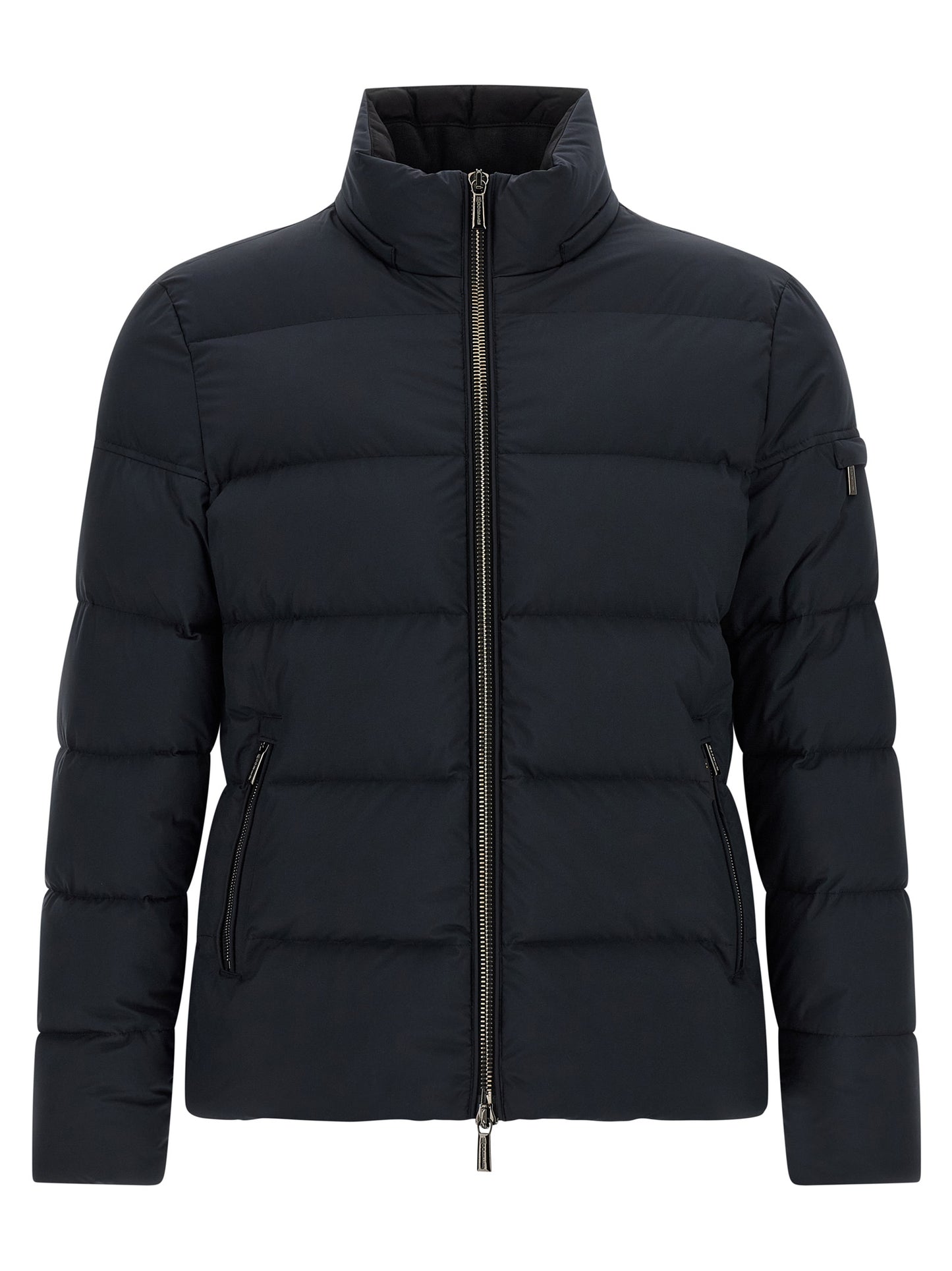 This Hooded Bomber Jacket by MooRER for men in goose-down & cashmere blue exhibits a edgy silhouette, meticulously detailed with functional windproof, hooded & insulated and a edgy hooded high-neck neckline for a edgy finish.