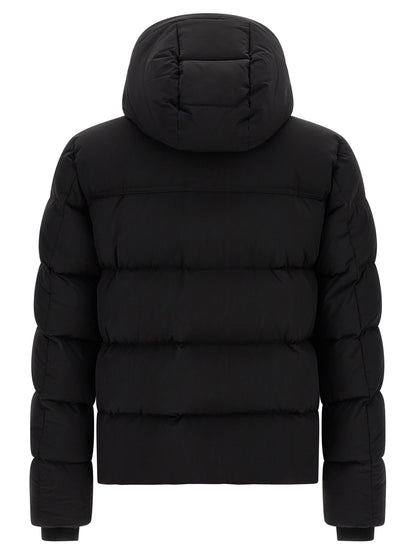 This Hooded Bomber Jacket by MooRER for men in goose-down & cashmere black exhibits a edgy silhouette, meticulously detailed with functional pockets, hooded & insulated and a edgy hooded neckline for a edgy finish.