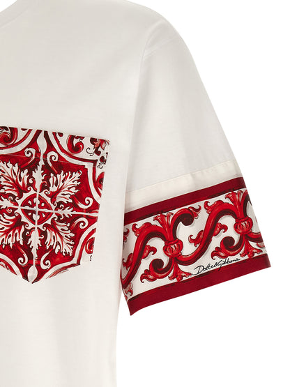 T-Shirt by Dolce & Gabbana for men in cotton & silk twill multicolor, red & print showcases a chic silhouette, artfully detailed with a chic crew neckline and for a chic finish.
