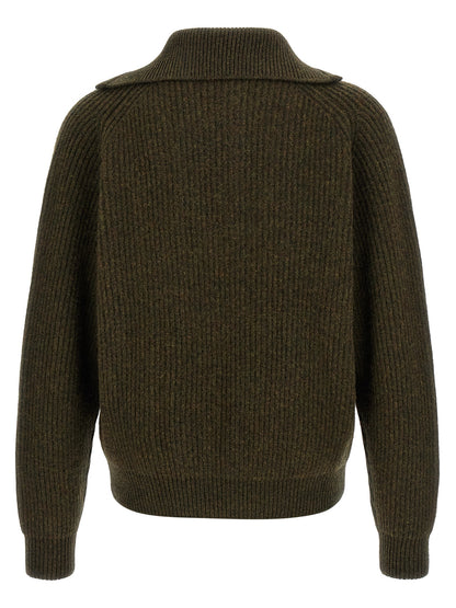 Cardigan by Jil Sander for men in wool bicolour & green presents a textural silhouette, artfully finished with a textural turtle neckline and for a sophisticated, textural look.