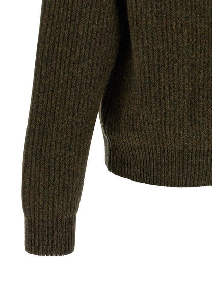 Cardigan by Jil Sander for men in wool bicolour & green showcases a luxurious silhouette, meticulously detailed with a sophisticated and for a refined finish.