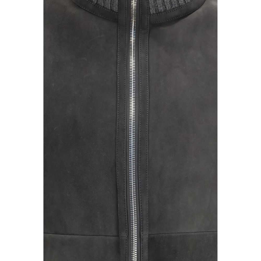 Overcoat by Brunello Cucinelli for men in merino wool gray & signature showcases a enveloping silhouette, detailed with distinctive and a enveloping .