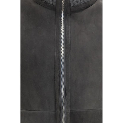 Overcoat by Brunello Cucinelli for men in merino wool gray & signature showcases a enveloping silhouette, detailed with distinctive and a enveloping .