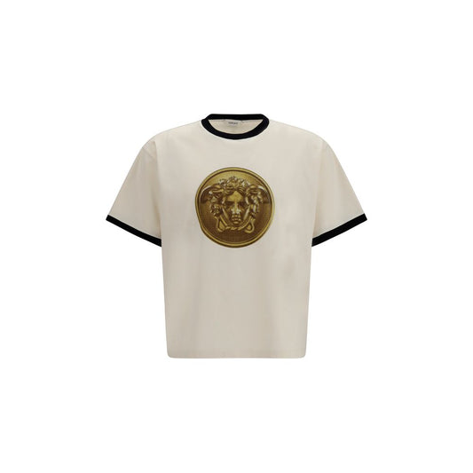 T-Shirt by Versace for men in cotton beige features an edgy silhouette, meticulously detailed with a sophisticated short-sleeve and crew neckline for a truly edgy finish.