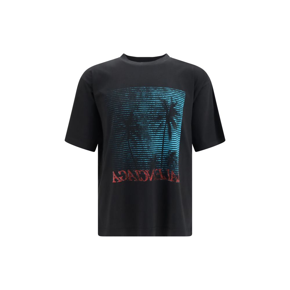 T-Shirt by Balenciaga for men in cotton black, signature & print showcases a dramatic silhouette, elegantly detailed with a dramatic crew neckline and short-sleeve for a truly dramatic finish.
