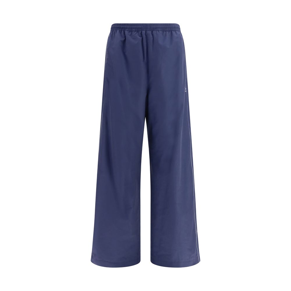 Activewear Pants by Balenciaga for men in polyamide cotton blue & print features an streamlined design with reflective, highlighting a streamlined athletic & regular-fit and long cut with a comfortable mid rise.
