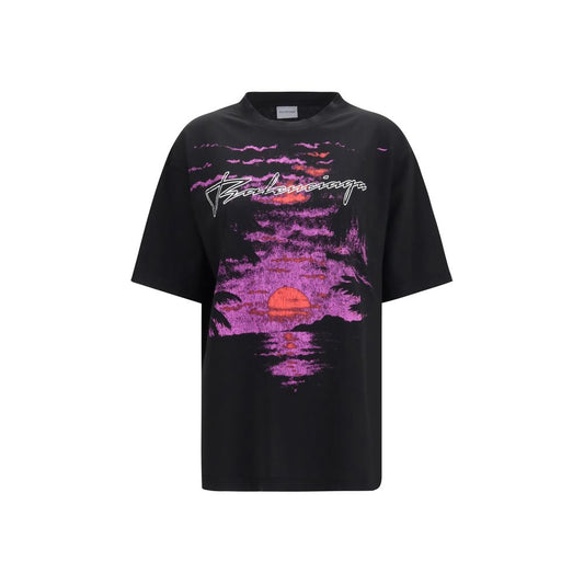 T-Shirt by Balenciaga for women in stretch cotton black, signature & print showcases a chic silhouette, artfully detailed with a chic crew neckline and short-sleeve for a chic finish.