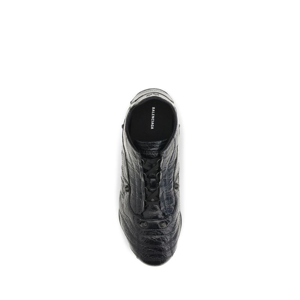 Athletic Sneakers by Balenciaga for men in bos taurus calf leather black features an effortless chic silhouette, showcasing the signature athletic style of the City Men's Athletic Bos Taurus Calf Leather Sneakers collection with a truly effortless chic finish.
