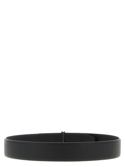 Belt by Tom Ford for men in palladium brass & calf leather black & palladium features an artisanal silhouette, showcasing the artisanal craftsmanship of the Icon Palladium Brass & Calf Leather Belt collection for a artisanal finish.