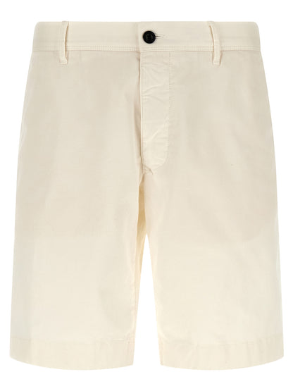 Bermuda Shorts by Incotex for men in stretch cotton white features an nuanced silhouette, showcasing a nuanced with a short cut and for a sophisticated, premium finish.