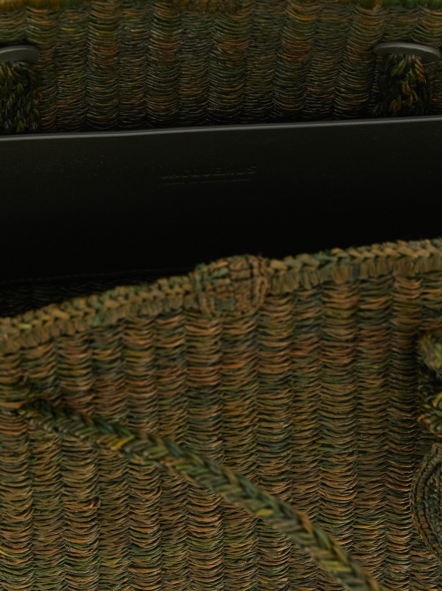 Bowling Tote Bag by Jacquemus for women in polyester polyurethane python leather bicolour, green & natural features an jet-setting Le Turismo Polyester Polyurethane Python Leather Bowling Tote Bag design with a secure , jet-setting , and versatile handle for a jet-setting look.