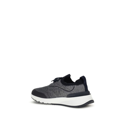 Athletic Sneakers by Brunello Cucinelli for men in tu & cotton gray features an exquisite silhouette, showcasing the premium athletic style of the Men's Athletic TU & Cotton Sneakers with an exquisite finish.