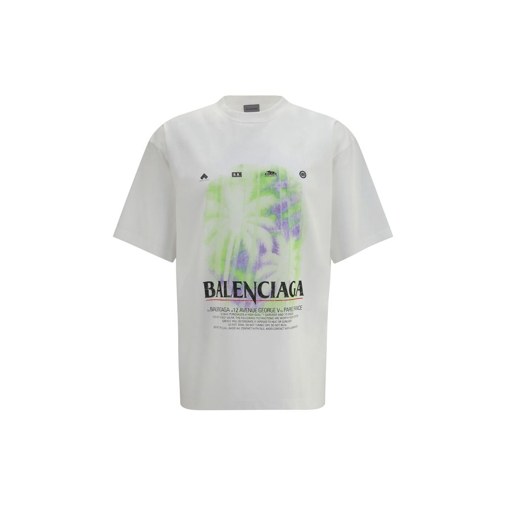 T-Shirt by Balenciaga for men in cotton white & print features an edgy silhouette, meticulously detailed with a sophisticated short-sleeve and crew neckline for a truly edgy finish.