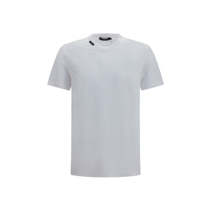 T-Shirt by Dolce & Gabbana for men in cotton white features a plush silhouette, showcasing a sophisticated crew neckline and short-sleeve for a truly plush finish.