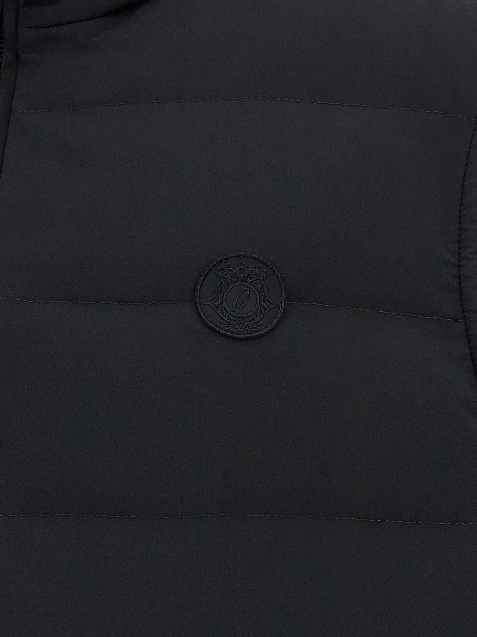 Vest by Brioni for men in goose-down polyester & cashmere blue showcases a dynamic silhouette, perfectly balancing pockets & insulated with a dynamic for a sophisticated, high-fashion look.