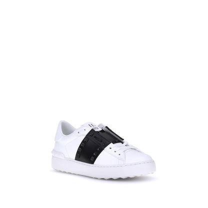 Sneakers by Valentino Garavani for women in bos taurus calfskin leather white presents a on trend silhouette from the Rockstud Women's Low Top Bos Taurus Calfskin Leather Sneakers collection, showcasing a on trend low-top style for an elevated aesthetic.