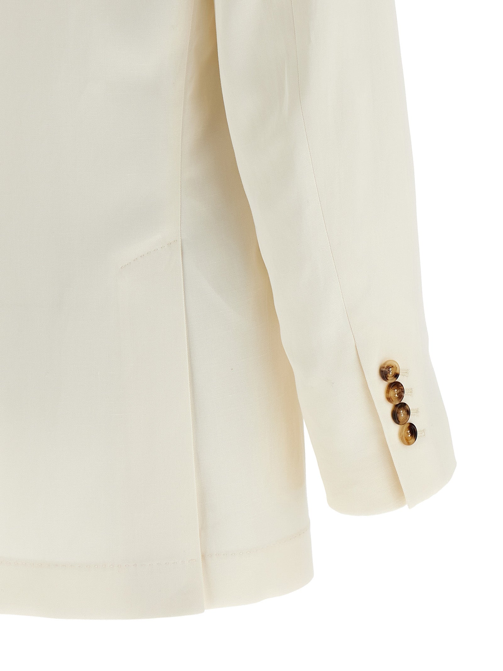 Blazer by Brunello Cucinelli for men in linen silk & cupro white & signature features an crisp silhouette with sophisticated and a crisp for a truly crisp finish.