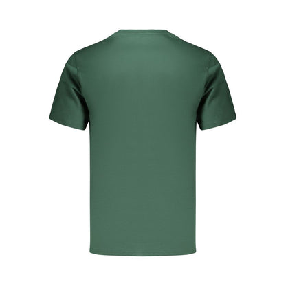 T-Shirt by Converse for men in cotton green & print showcases a fashionable silhouette, elegantly detailed with a fashionable and for a sophisticated, high-fashion look.