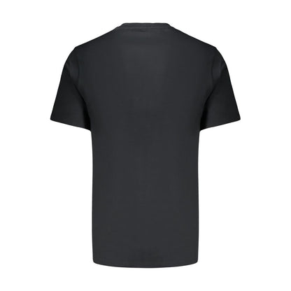 T-Shirt by Converse for men in cotton black & print showcases a chic silhouette, artfully detailed with a chic and for a chic finish.