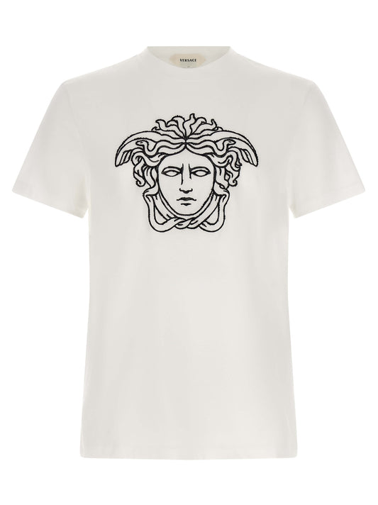 T-Shirt by Versace for men in cotton bicolour, black & white showcases a dramatic silhouette, elegantly detailed with a dramatic crew neckline and short-sleeve for a truly dramatic finish.