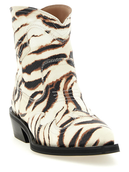 Cuban Ankle Chelsea Cowboy Boots by Ganni for women in polyester & polyurethane beige, zebra, patterned & print showcases a impeccable silhouette as Women's Polyester & Polyurethane Cuban Ankle Chelsea Cowboy Boots, artfully defined by a impeccable cuban-heel and a impeccable pointed toe style.