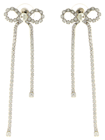 Earrings by Self-Portrait for women in suede calfskin leather copper, pearl & silver showcases a captivating silhouette, featuring an captivating from the Women's Silver Copper Pearls & Crystal Earrings collection for a captivating finish.