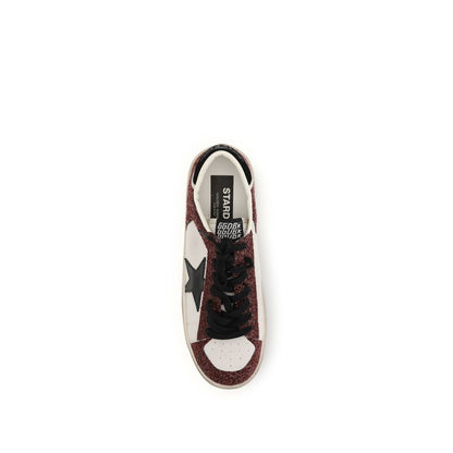 Athletic Sneakers by Golden Goose for women in bos taurus calf leather & rhinestone multicolor showcases an impeccable silhouette, defined by an impeccable athletic style design that perfectly captures the essence of the Star Women's Athletic Bos Taurus Calf Leather & Rhinestone Sneakers.